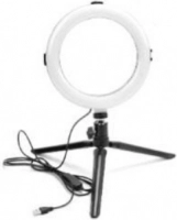 gredzenveida led lampa ar