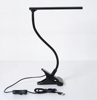 galda lampa ar klipsi