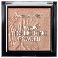 Wet n Wild Megaglo Highlighting Powder puder ający Precious Petals 5,4G  4049775532121