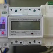 Multi tarifu  Divu virzienu Vienfāzes elektroenerģijas skaitītājs ar Modbus 100A 4 Din 1F-4Din-Multi-Mod 3100001379567