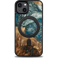 Bewood Wood and resin case for iPhone 15 Plus Magsafe Unique Planet Earth - blue-green Bwd12821-0