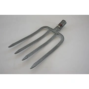 Besk Dakša dārza 34.5X17.5Cm b/k 4750959028933