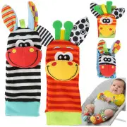 Kruzzel GrabulīScaronU komplekts zīdaiņiem 25068, 4 gab. sensorās aproces un zeķītes  Baby rattles - set of 25068