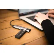 Verbatim Keypad Secure pendrive. 128 Gb 49432 Pendrive Secure.