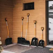 Fiskars Roller X-Series sniega lāpsta Do