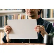 Wacom Movinkpad Pro 14 collu Android planšetdators ar Oled ekrānu. Pen 3 Tablet ekranem Oled.