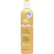 Piena kokteilis kokteilis. padariet manu dienu. matu šampūns. mīkstinošs. 300 ml sievietēm Milk Shake Shake. Make My Day. Hair Shampoo. Softening. For Women