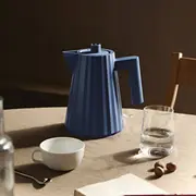 Alessi tējkanna Plisēta zila tējkanna. maza Czajnik plisowany niebieski