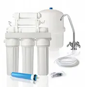 Ūdens filtrs 6 grāda apgriezta osmozes sistēma ar mineralizatoru. 75 Gpd membrāna. 3.2. Filtr do wody stopniowy system osmozy mineralizatorem. membrana Gpd. zbiornik