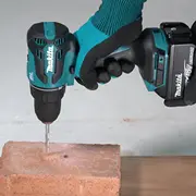 Makita akumulatora urbjmašīna Dhp490Rtj 2X5Ah 18V Cordless Drill