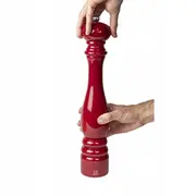 Parīzes piparu dzirnaviņas 40 cm sarkanā kaislības laka Paris do pieprzu Red Passion lacquer