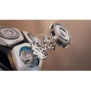 Philips X9002/10 i9000 Skiniq Mens Shaver  8720689030045 Agdphigol0371