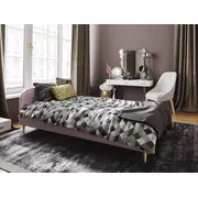 Gulta Loft 1 Standard Guļamvietas platums 120 cm, garums 200 Platums 130 Garums 210 Augstums 80 Apdares materiāls audums, no grīdas līdz matracim Min 30 Auduma nosaukums Itaka 58, Krāsa rozā