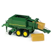 Bruder John Deere Siena un lopbarības prese 02017